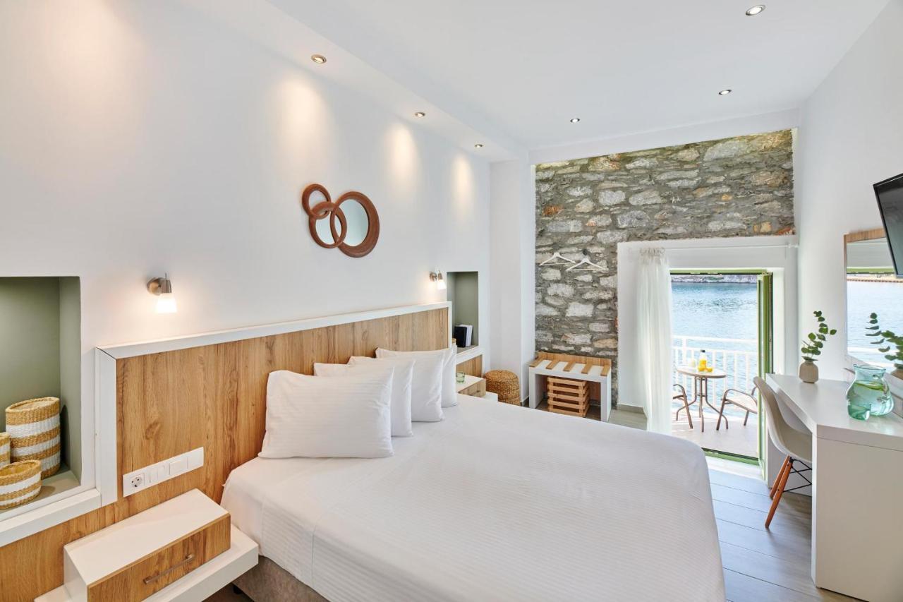 The Water Aparthotel Skiathos-stad Buitenkant foto