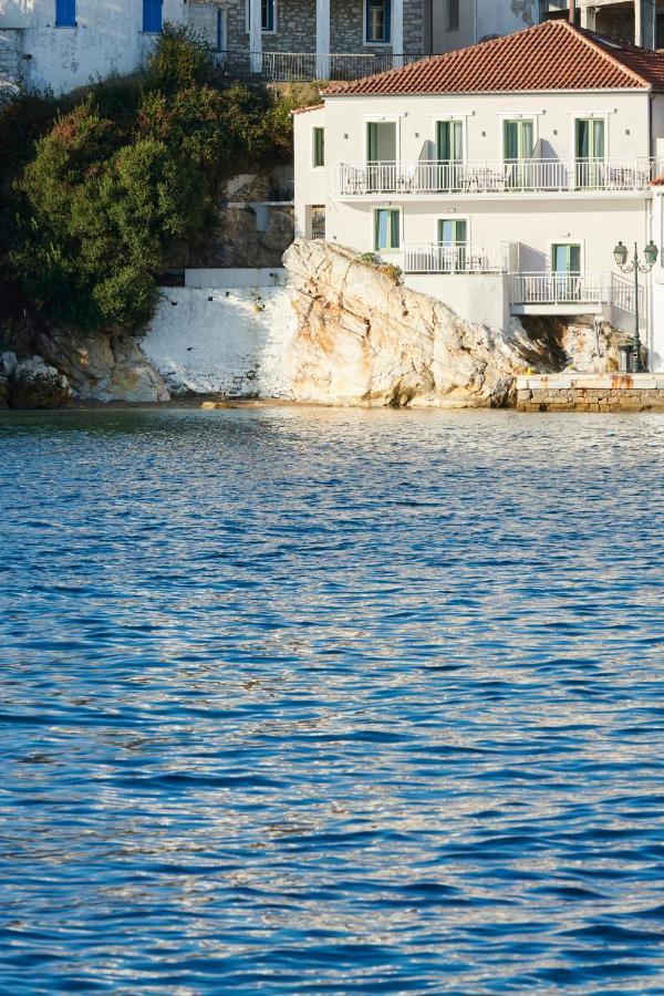 The Water Aparthotel Skiathos-stad Buitenkant foto