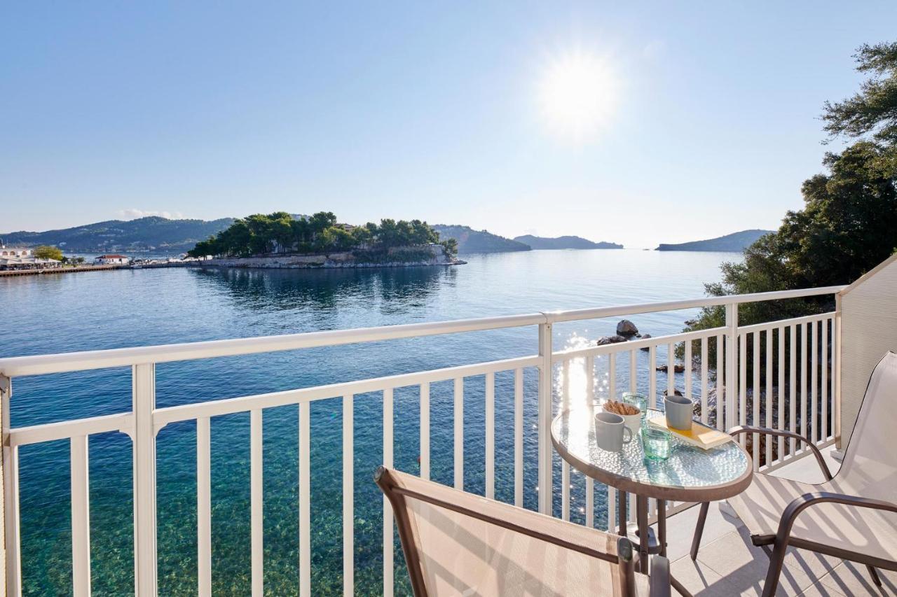 The Water Aparthotel Skiathos-stad Buitenkant foto