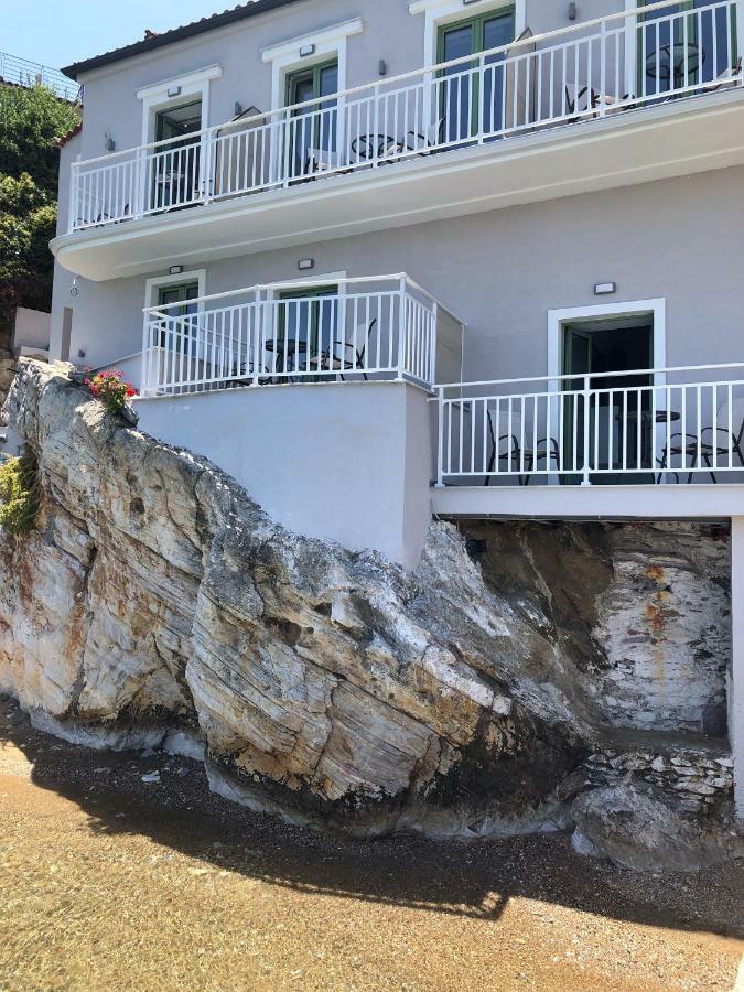 The Water Aparthotel Skiathos-stad Buitenkant foto
